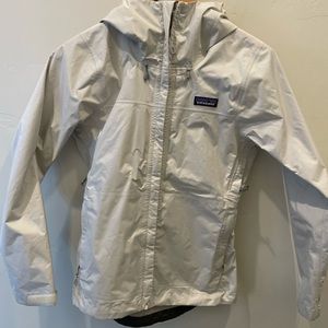 Women’s Patagonia Torrentshell Rain Jacket